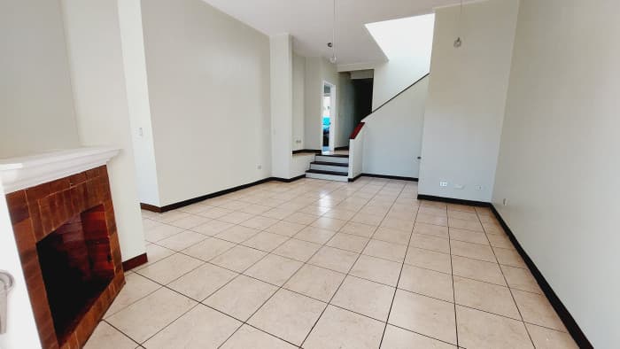 Casa en Venta en Condominio Carretera a Fraijanes. - foto 1