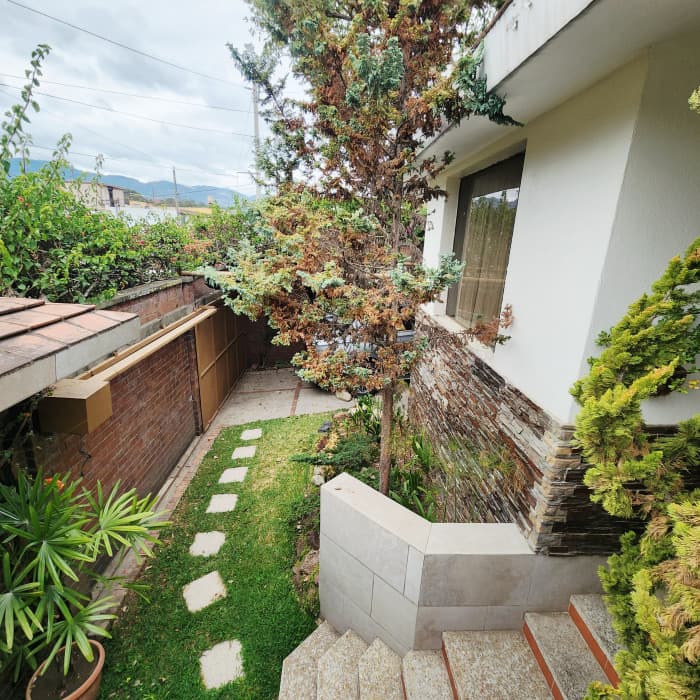 En Venta Casa en Zona 2 Mixco  - foto 1