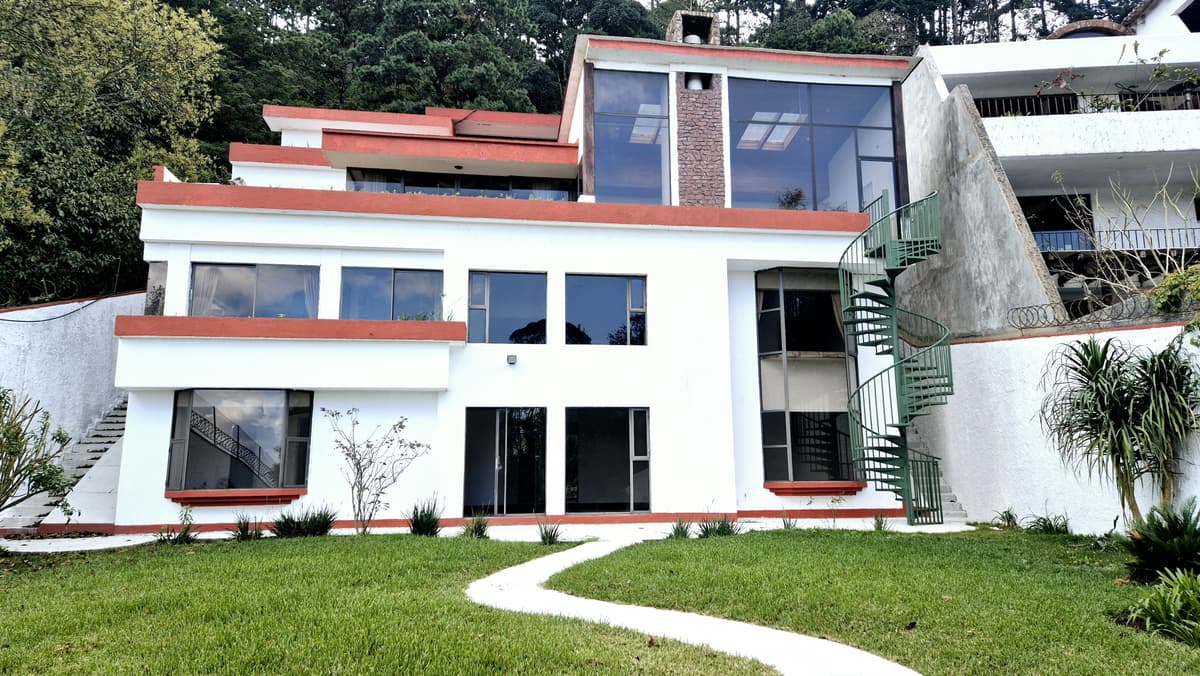 En venta y renta casa de lujo en km 9.5 CAES  - foto 1
