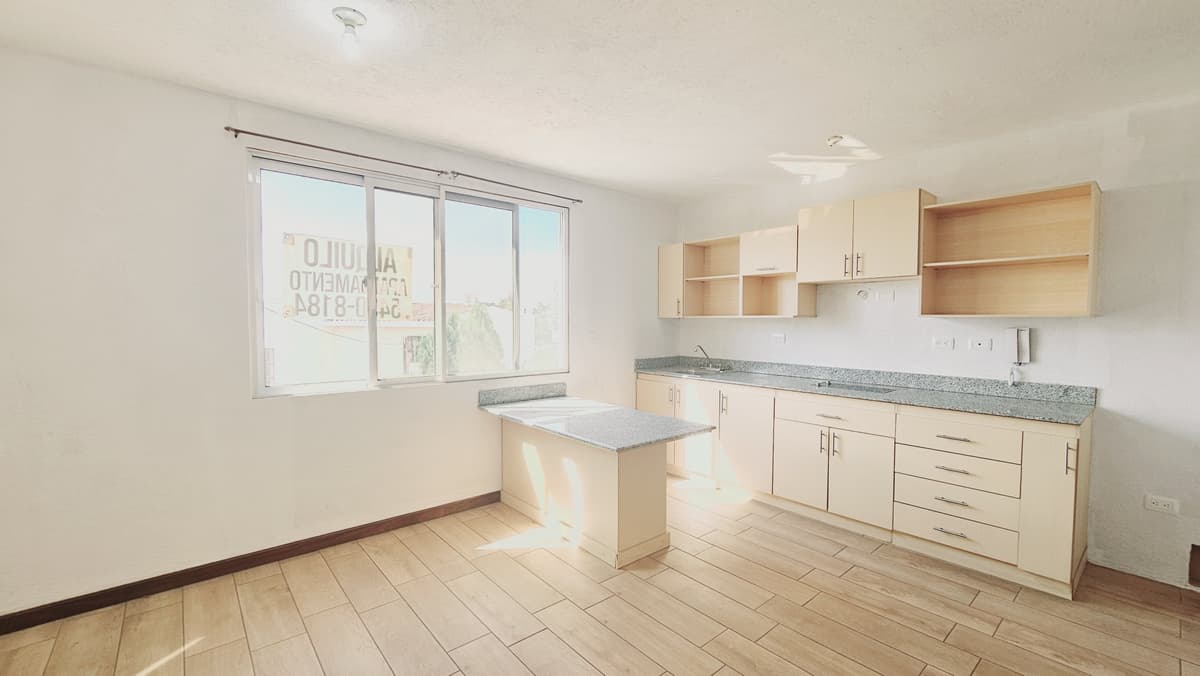 Apartamento en renta en Zona 1 Mixco Lo de Coy - foto 1