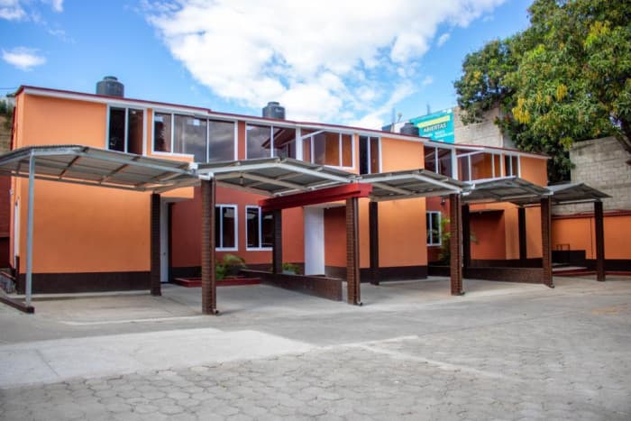 VENDO TERRENO CON 5 CASAS CERCA DE PRADERA CHIQUIMULA - foto 1