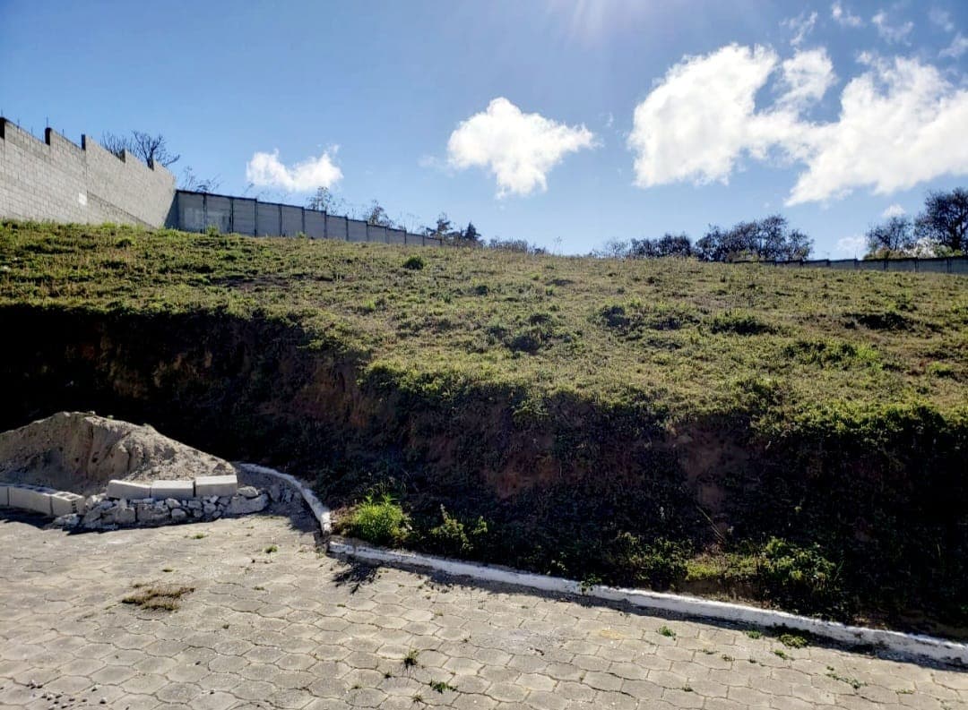 Terreno Residencial en Santo Tomas Milpas Altas - foto 1