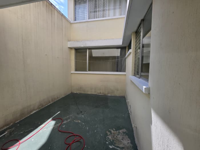 APARTAMENTO EN RENTA EN RESIDENCIALES V ZONA 11 - foto 1