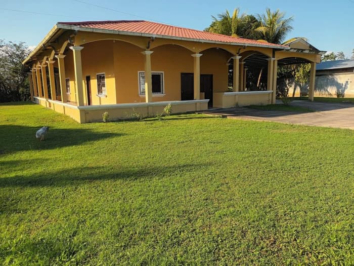 Casa en Venta de un nivel en Morales Izabal  - foto 1