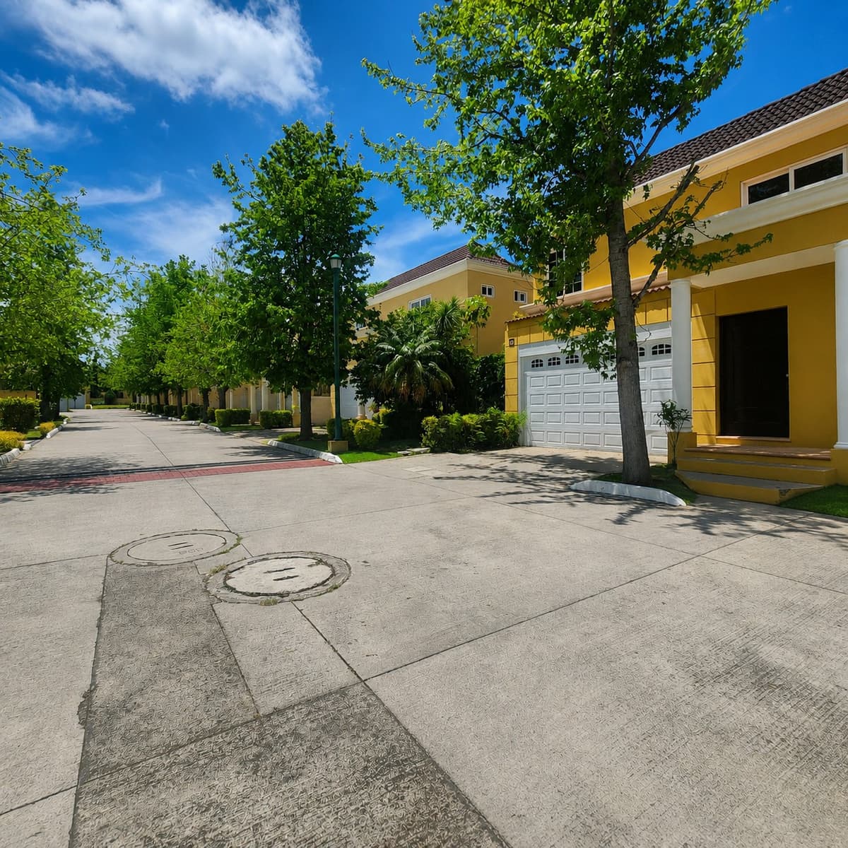 Rento/Vendo Casa en EntreVerdes CAES - foto 1