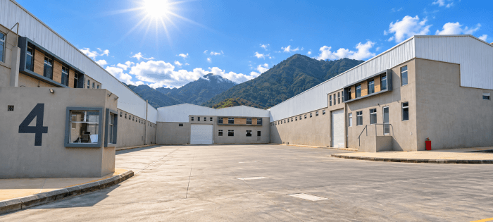 Nave Industrial en renta en Bárcenas Villa Nueva - foto 1