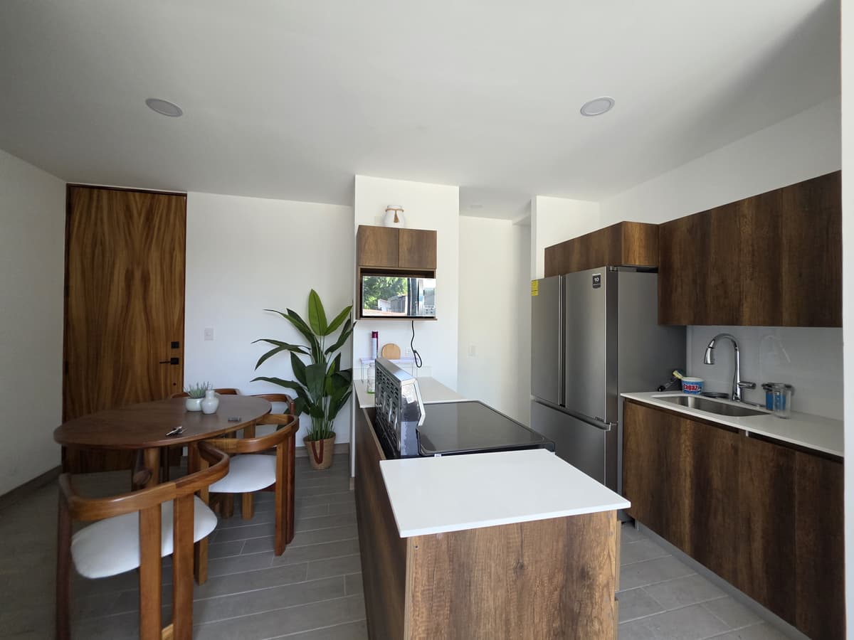 APARTAMENTO EN RENTA EN ZONA 13 DE 3 HABITACIONES - foto 1