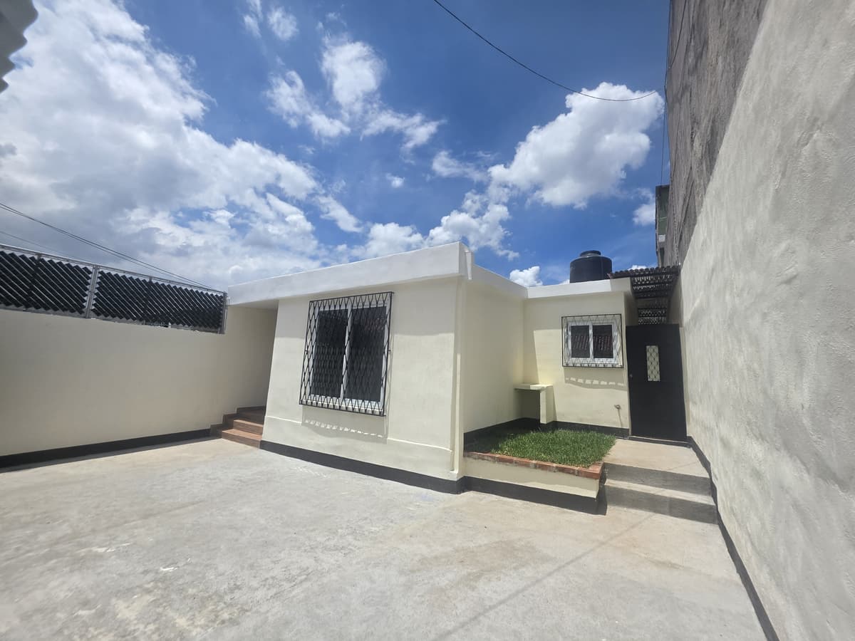 CASA EN VENTA EN SAN CRISTOBAL II LOS ENCINOS - foto 1