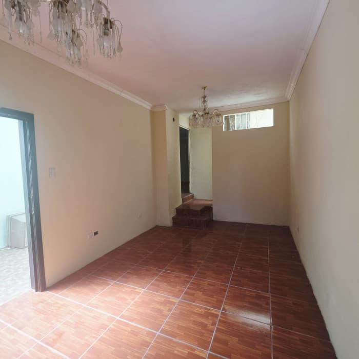 En Venta Casa en Planes de Bárcenas Villa Nueva - foto 4