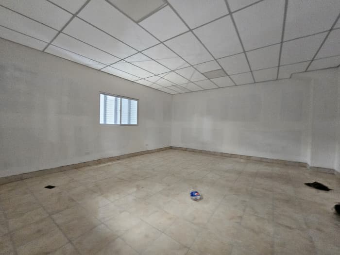 Local comercial de 64M2 en renta en Plaza 69 Escuintla - foto 2
