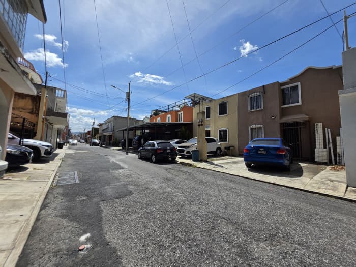 CASA EN VENTA EN COLINAS DE MONTE MARIA SUR VILLA NUEVA - foto 3