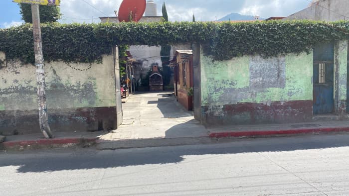 Casa Comercial en Renta en Calle Real San Andrés Itzapa - foto 2