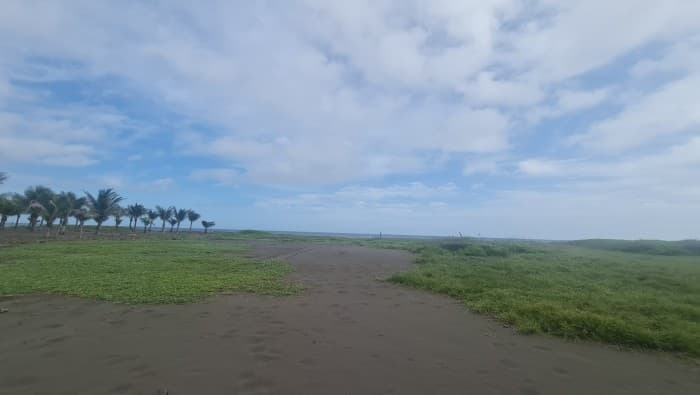 Vendo Terreno de 3.3 Manz. en Monterrico frente al mar - foto 2