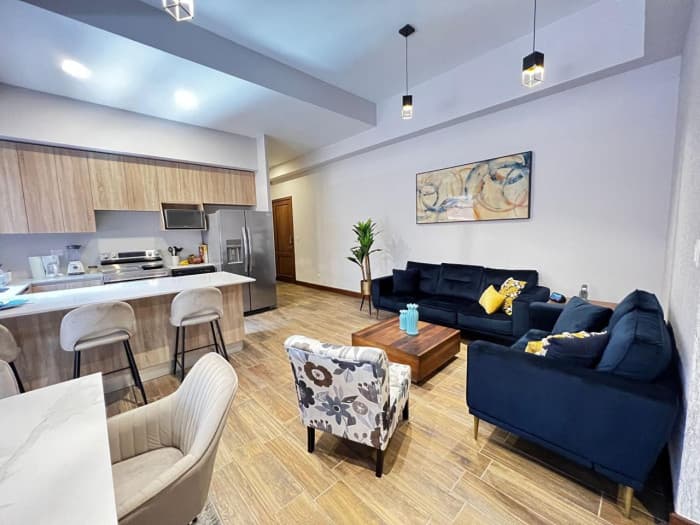APARTAMENTO EN VENTA EN 1ER NIVEL ZONA 10 GT - foto 3