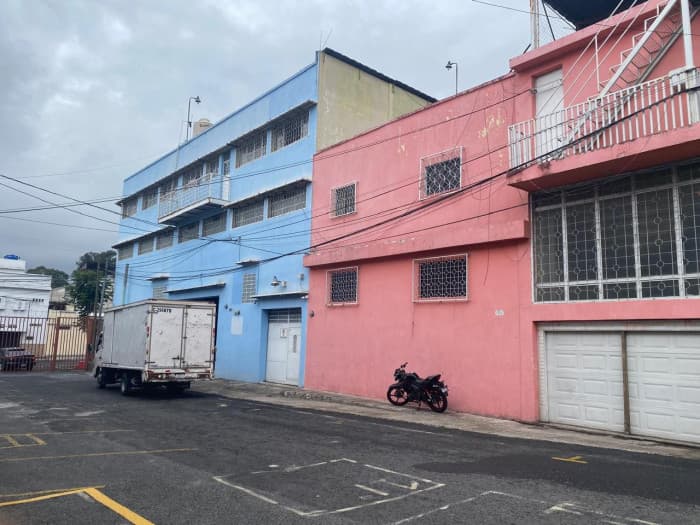 En renta casa para uso comercial en Z.11 Aguilar Batres - foto 2