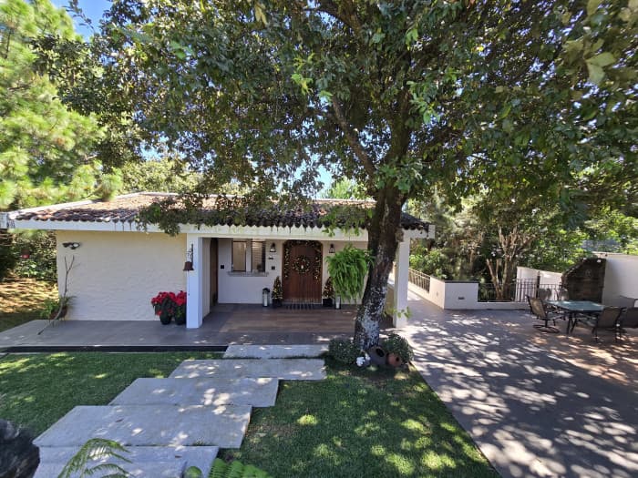 EN VENTA 2 AMPLIAS CASA JUNTAS EN GRANJAS SAN CRISTOBAL - foto 3