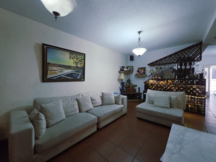 Casa en venta en Sector B4 sobre el Blvd San Cristóbal  - foto 4