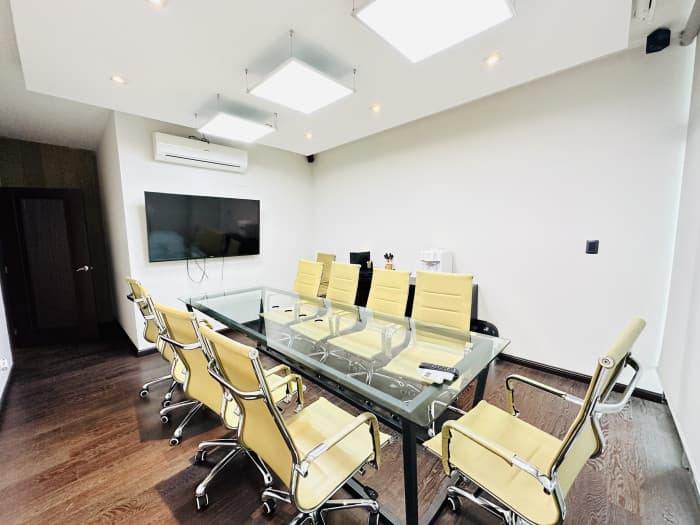 OFICINA DE 215 m² En Venta en Zona 10 Dubai Center - foto 4