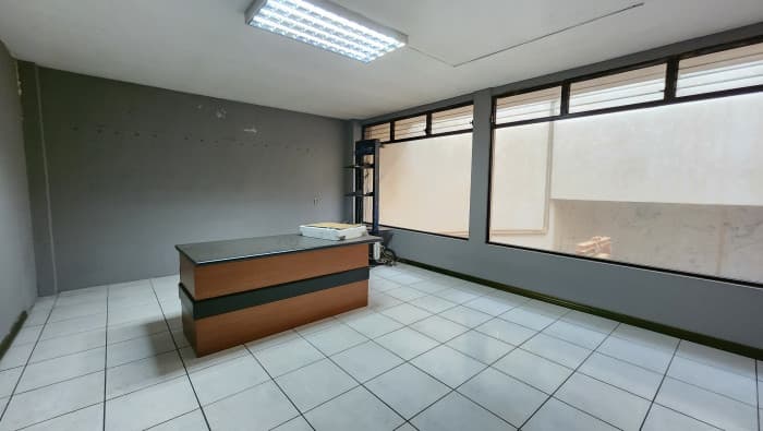 Edificio comercial en Venta En San Cristóbal  - foto 3