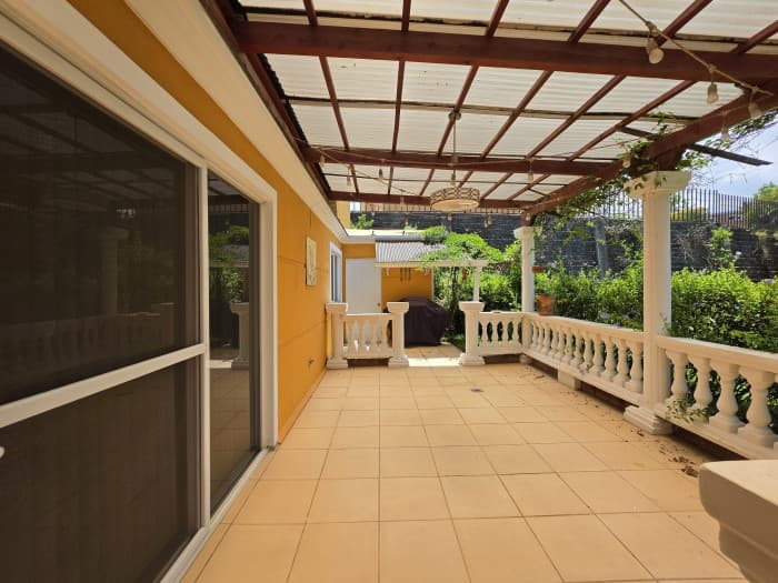 VENDO o RENTO CASA EN CAES EN SAN MARTIN DE ALLENDE - foto 3