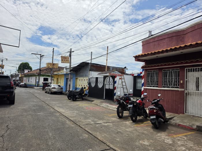 VENDO TERRENO EN EL CENTRO DE RETALHULEU  - foto 3