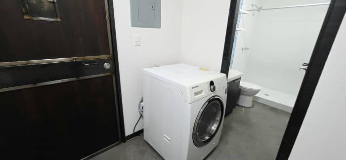 Apartamento Amueblado en Renta zona 4 Edif. Cuatro36 - foto 3