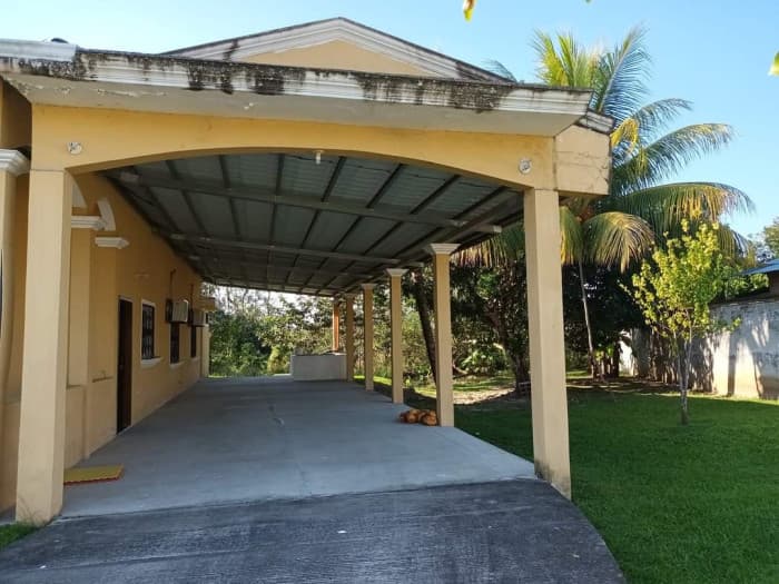 Casa en Venta de un nivel en Morales Izabal  - foto 2