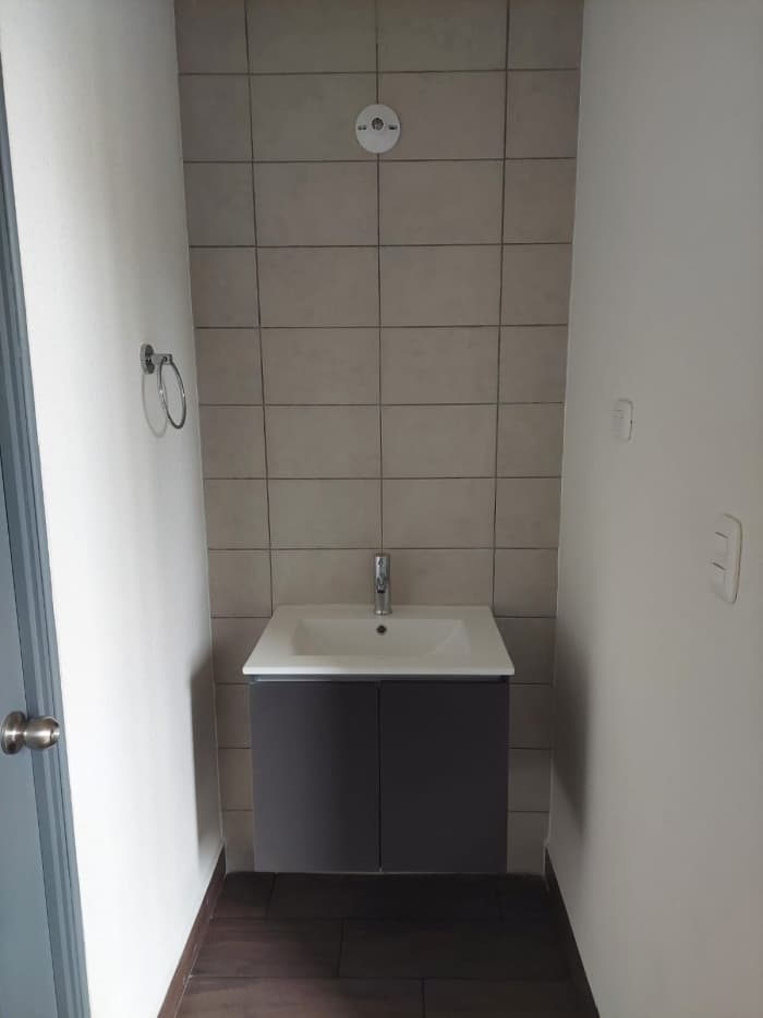 Apartamento Económico en Venta en Zona 10 Mixco - foto 4