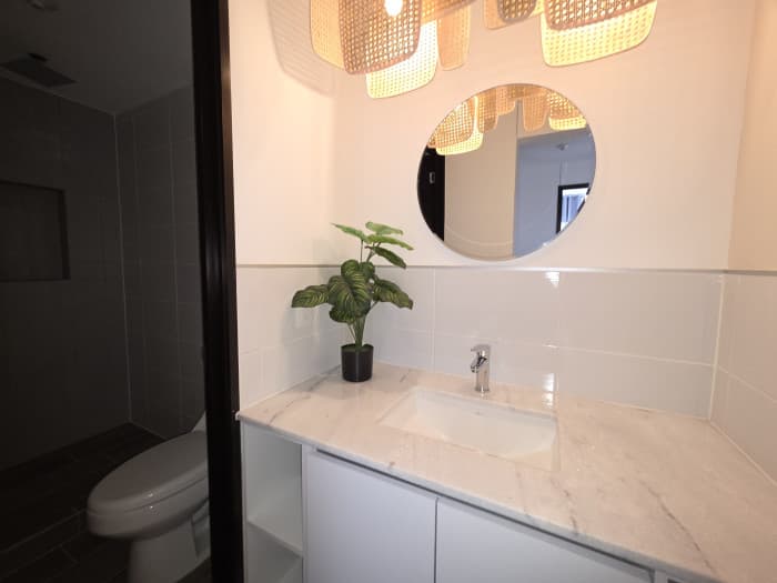 Vendo  Apartamento en el Primer Nivel en zona 14  - foto 4