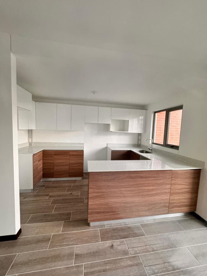 Vendo Apartamento nuevo en Seghería zona 14  - foto 2
