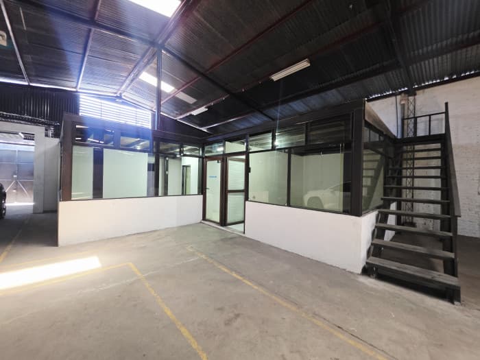 BODEGA EN RENTA EN ZONA 11 POR EL PERIFERICO/AG BATRES - foto 4