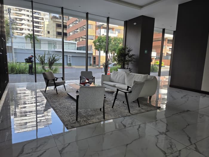 APARTAMENTO CON TERRAZA AMPLIA VENTA Y  RENTA EN Z- 14. - foto 2