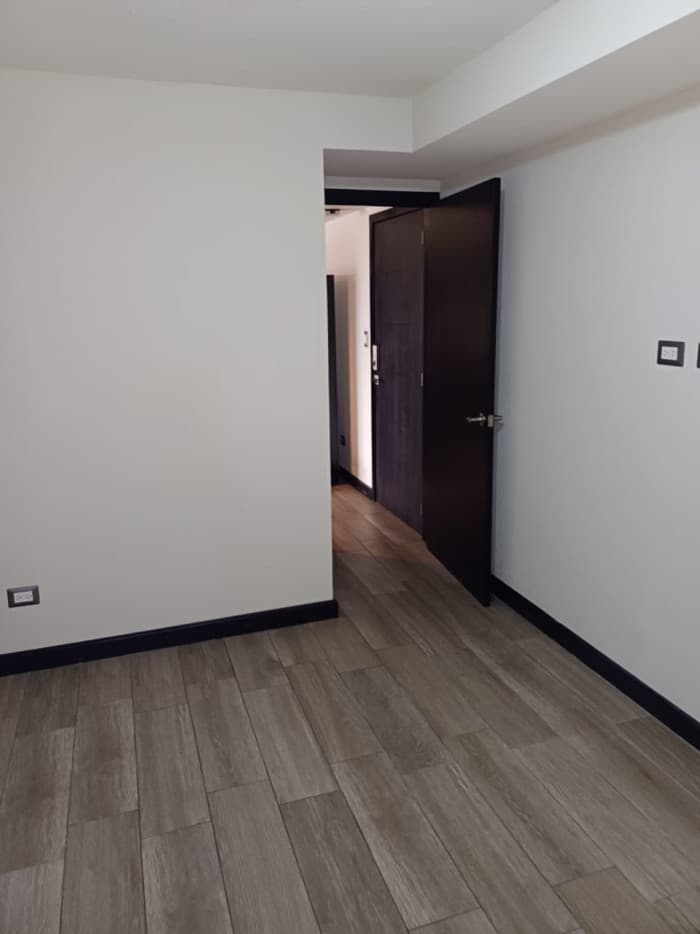 VENDO APARTAMENTO EN MARISCAL Y PERIFERICO ZONA 11 - foto 4