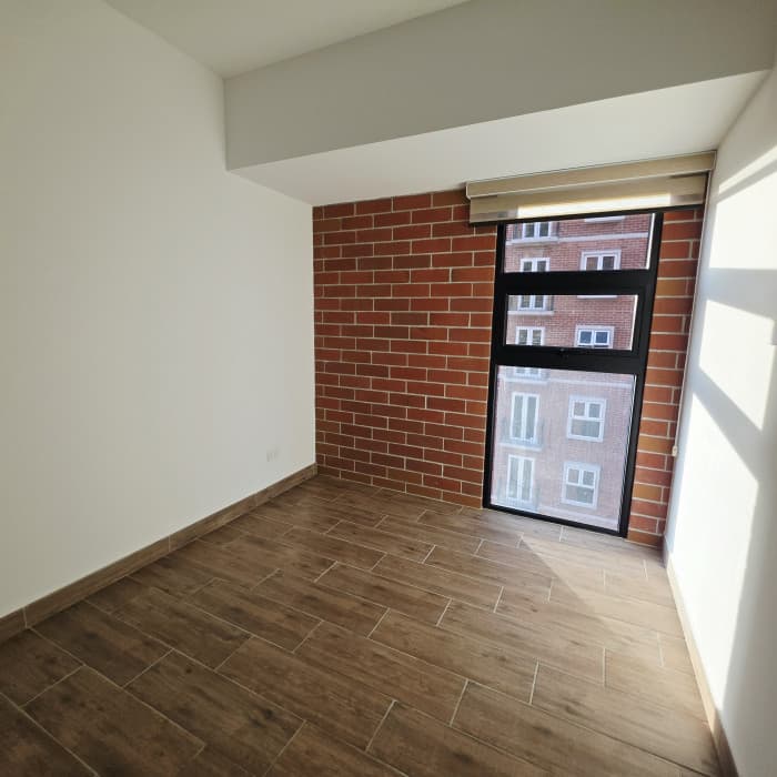 Apartamento en renta en Modra zona 4 - foto 3