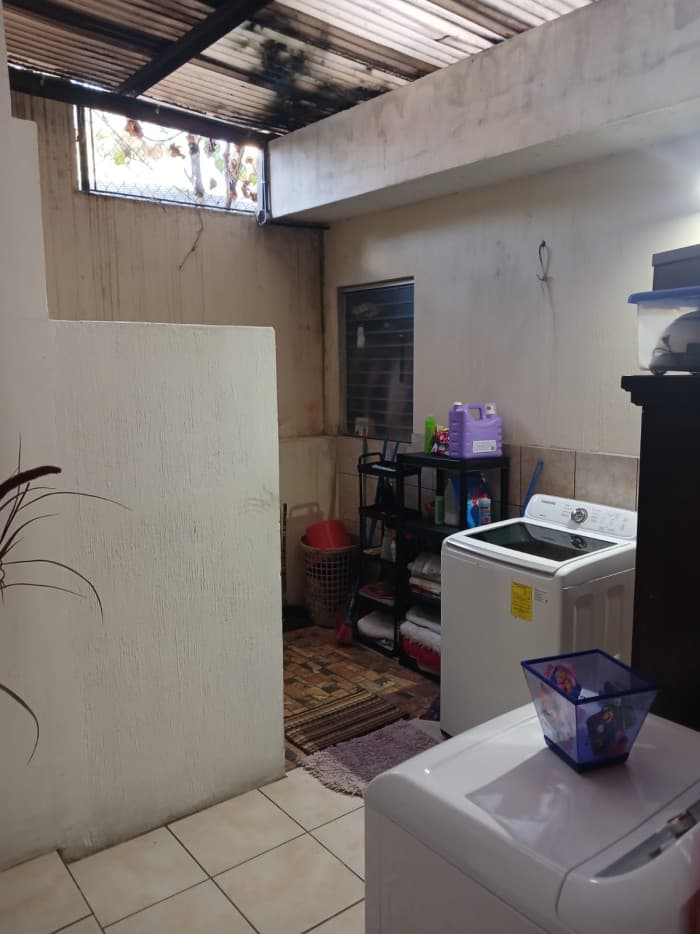 VENDO CASA LOMAS DE BALCONES SAN CRISTOBAL ZONA 8 MIXCO - foto 13