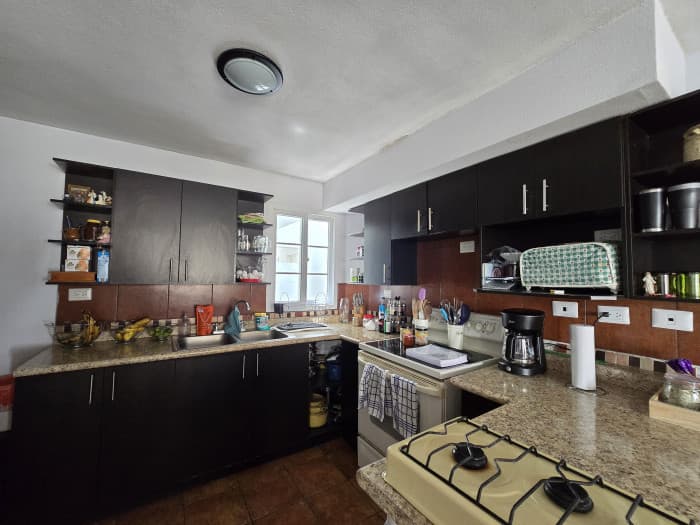 Casa en Venta en Jardines de Arrazola Fraijanes - foto 2