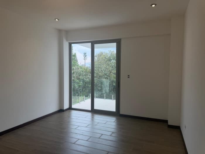VENDO CASA EN CONSTRUCCIÓN EN SAN CRISTOBAL SECTOR B2 - foto 4