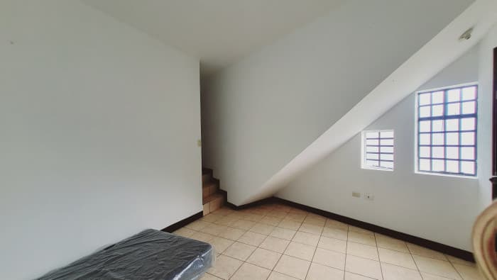APARTAMENTO 1 HABITACIÓN EN RENTA MIXCO, LO DE COY - foto 2