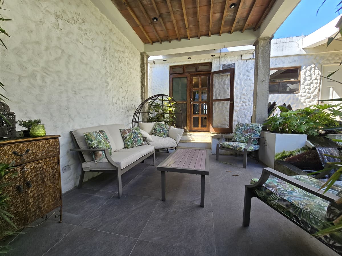 EN VENTA 2 AMPLIAS CASA JUNTAS EN GRANJAS SAN CRISTOBAL - foto 2