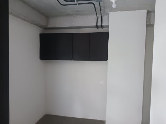 Rento apartamento tipo loft semi-amueblado en zona 12 - foto 2