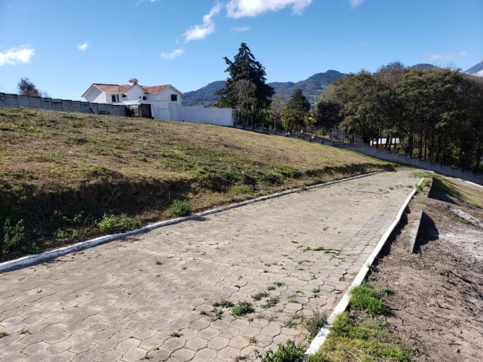 Terreno Residencial en Santo Tomas Milpas Altas - foto 2