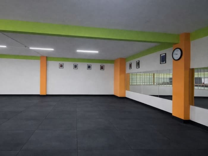 Local comercial de 415 M2 en Renta/Venta zona 18  - foto 2