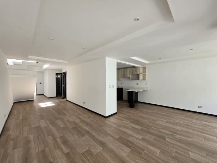 CASA EN VENTA EN SECTOR B1 SAN CRISTOBAL MIXCO ZONA 8 - foto 4