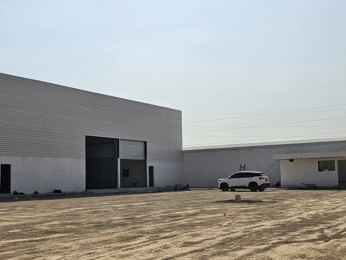 Local comercial de 64M2 en renta en Plaza 69 Escuintla - foto 3