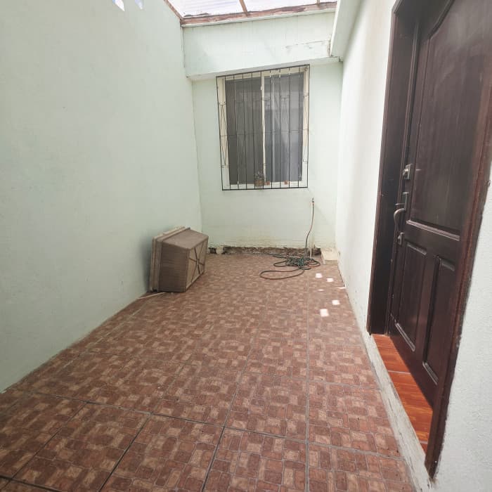 En Venta Casa en Planes de Bárcenas Villa Nueva - foto 2