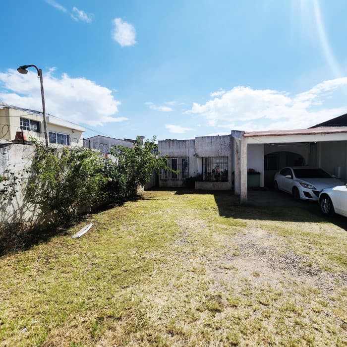 Propiedad con 2 Casas Venta Carretera a San Jose Pinula - foto 5