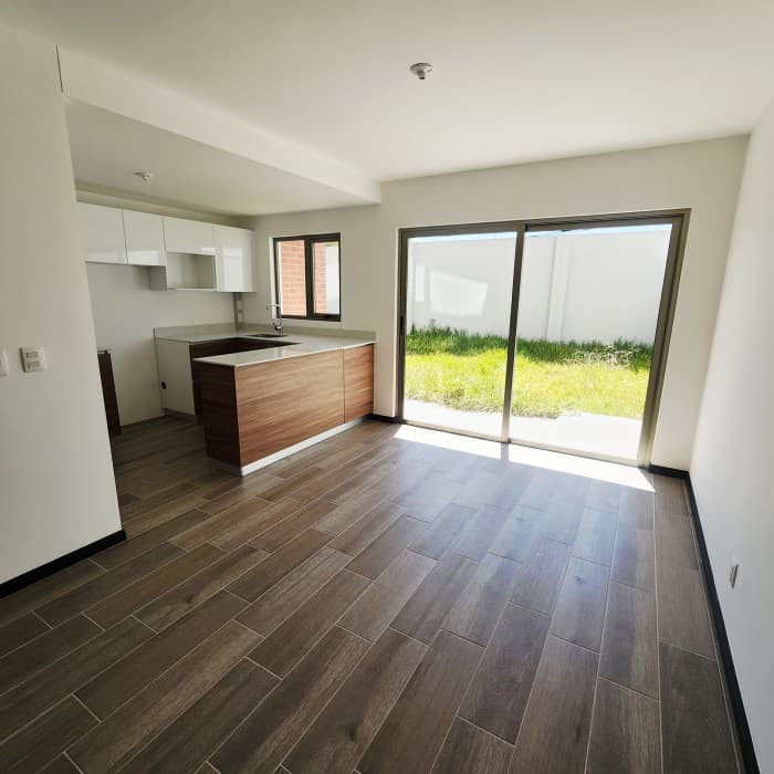 Apartamento en Venta en Zona 14 en 1er Nivel  - foto 4
