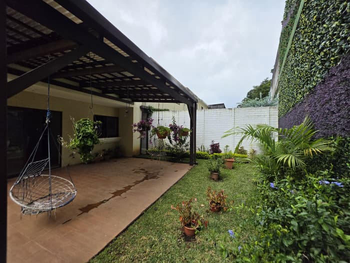 RENTO CASA AMUEBLADA EN VISTAS DEL NARANJO ZONA 4 MIXCO - foto 4