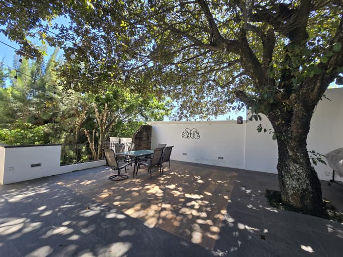 EN VENTA 2 AMPLIAS CASA JUNTAS EN GRANJAS SAN CRISTOBAL - foto 4