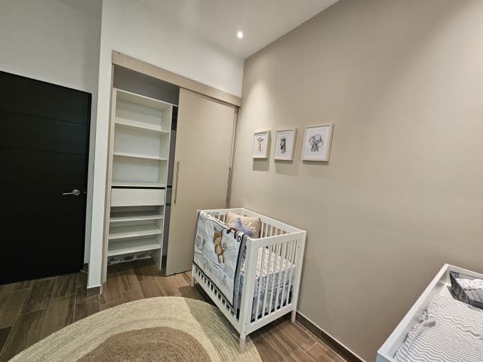 EN VENTA MODERNO APARTAMENTO EN PERIFERICO ZONA 11 - foto 4